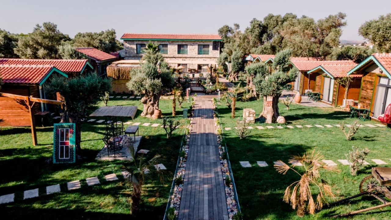 Serender Bungalov Bed & Breakfast Foça Dış mekan fotoğraf